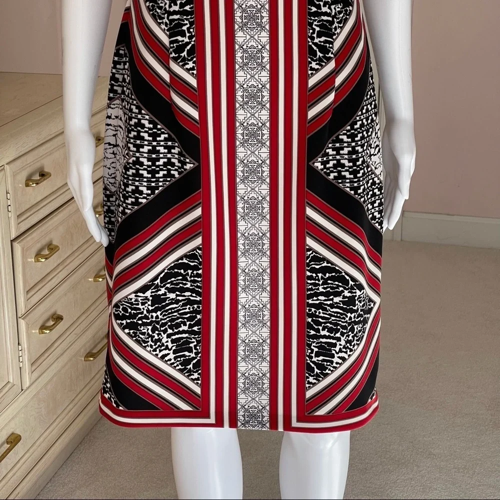 Maggy L Women’s Sleeveless V-neck Geometric Sheath  Midi Dress size 8 - Picture 7 of 14